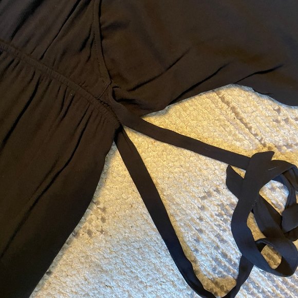 MOD REF│Black Romper with Tied Waist - Picture 5 of 8